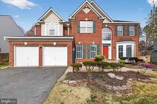 8166 Tenbrook Dr, Gainesville, VA 20155 - Photo 1
