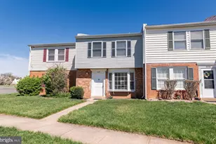 10722 Meadow Grove Ct, Manassas, VA 20109 - Photo 1