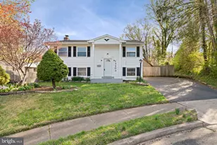 13303 Knoll Ct, Woodbridge, VA 22193 - Photo 1