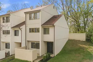 1750 Powder Horn Terrace, Woodbridge, VA 22191 - Photo 1