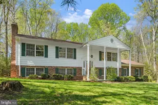 8118 Whitting Dr, Manassas, VA 20112 - Photo 1