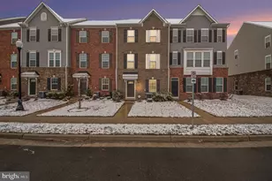 11398 Willow Green Cir, Manassas, VA 20109 - Photo 1
