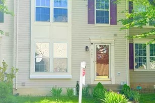 7006 Rogue Forest Ln, Gainesville, VA 20155 - Photo 1