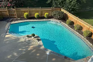 14036 Sterling Point Dr, Gainesville, VA 20155 - Photo 1