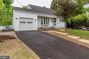 9400 Chatham St, Manassas, VA 20110 - Photo 1