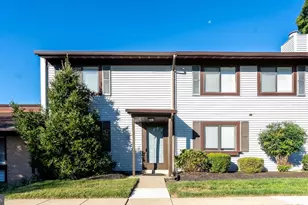 2576 Fox Ridge Ct, Woodbridge, VA 22192 - Photo 1