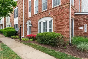 2392 Brookmoor Ln, Woodbridge, VA 22191 - Photo 1