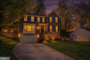 4929 Frishman Ct, Woodbridge, VA 22193 - Photo 1