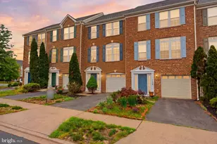 15058 Danehurst Cir, Gainesville, VA 20155 - Photo 1