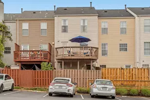 1736 Tiger Lily Cir, Woodbridge, VA 22192 - Photo 31