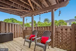 1736 Tiger Lily Cir, Woodbridge, VA 22192 - Photo 29