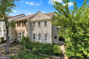 11858 Critton Cir, Woodbridge, VA 22192 - Photo 1