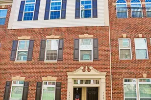 7481 Brunson Cir, Gainesville, VA 20155 - Photo 1
