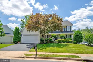 10491 Manns Harbor Ct, Gainesville, VA 20155 - Photo 1