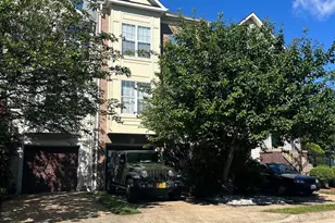 9002 Falcon Glen Ct, Bristow, VA 20136 - Photo 1