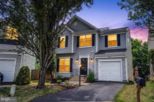 6853 Hollow Glen Ct, Gainesville, VA 20155 - Photo 1