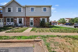 1800 Fort Pulaski Ct, Dumfries, VA 22026 - Photo 1
