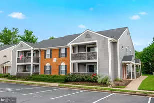 7828 Waverley Mill Ct, Gainesville, VA 20155 - Photo 1