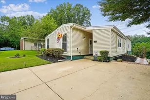 12702 Torrington St, Woodbridge, VA 22192 - Photo 1