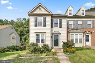 13054 Hunterbrook Dr, Woodbridge, VA 22192 - Photo 1