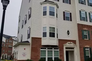 7356 Brunson Cir, Gainesville, VA 20155 - Photo 1