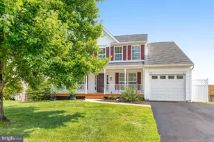 13821 Rosewood Dr, Woodbridge, VA 22193 - Photo 1