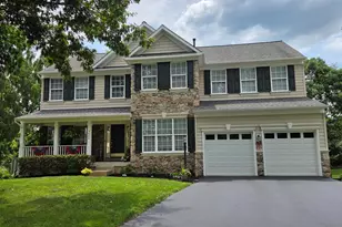 7664 Framingham Ct, Gainesville, VA 20155 - Photo 1