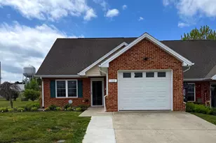 102 Granny Smith Dr, Timberville, VA 22853 - Photo 1