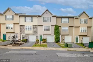 23 Talia Dr, Inwood, WV 25428 - Photo 1