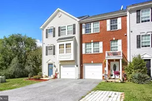 703 Prentiss Pkwy, Martinsburg, WV 25401 - Photo 1