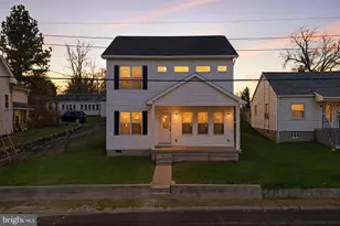 819 E Moler Ave, Martinsburg, WV 25401 - Photo 1