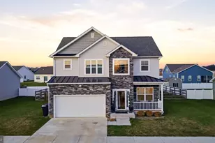 255 Recife Ct, Martinsburg, WV 25403 - Photo 1