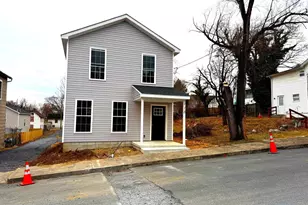 118 Strine Ave, Martinsburg, WV 25404 - Photo 1