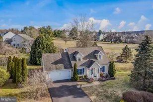 51 Shoal Creek Ct, Martinsburg, WV 25405 - Photo 1