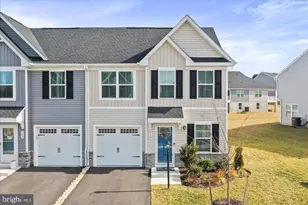 158 Bibury St, Martinsburg, WV 25405 - Photo 1