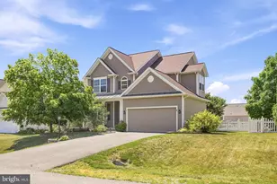 148 Sequoia Dr, Inwood, WV 25428 - Photo 1