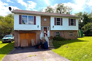 104 Arbutus Ln, Martinsburg, WV 25405 - Photo 1