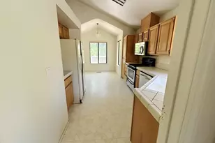 219 Tamarack Pl, Blairsden, CA 96103 - Photo 3