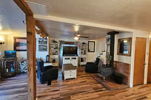 533 E Quincy Ave, Portola, CA 96122 - Photo 5