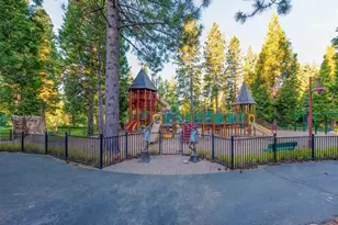 13 Foxglenn Drive, Lake Almanor, CA 96137 - Photo 27