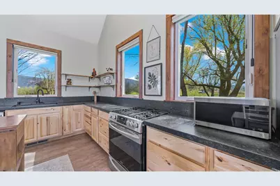 894 Stampfli Lane, Greenville, CA 95947 - Photo 13
