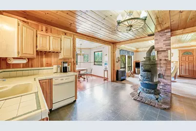 1446 Highway 89, Clio, CA 96106 - Photo 5