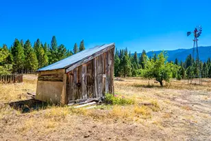 1446 Hwy 89, Clio, CA 96106 - Photo 37