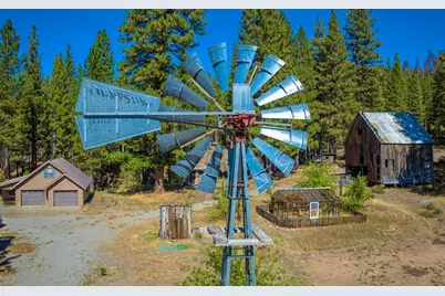 1446 Highway 89, Clio, CA 96106 - Photo 27