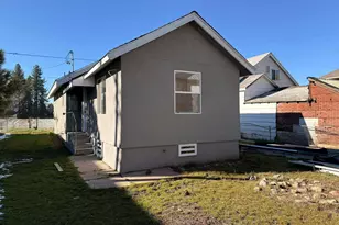 221 Main St, Portola, CA 96122 - Photo 29