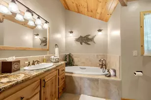 323 Gateway Dr, Lake Almanor, CA 96137 - Photo 23
