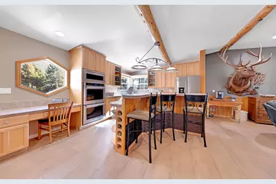 6878 Almanor Lake Estates Drive, Lake Almanor, CA 96137 - Photo 9