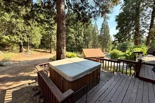 6867 Almanor Lake Estates Dr, Lake Almanor, CA 96137 - Photo 29