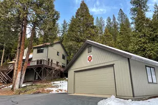 6867 Almanor Lake Estates Dr, Lake Almanor, CA 96137 - Photo 33