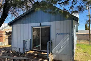 418 Birch St, Westwood, CA 96137 - Photo 23